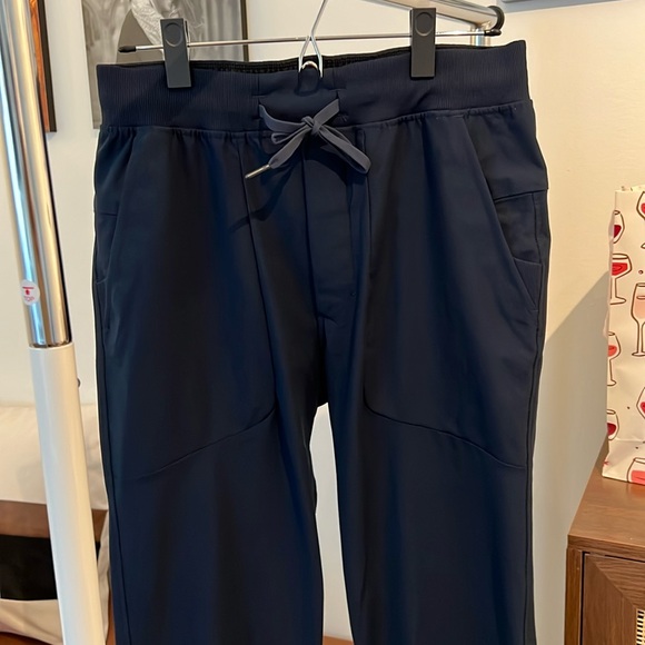 Lululemon ABC Joggers - Picture 1 of 3